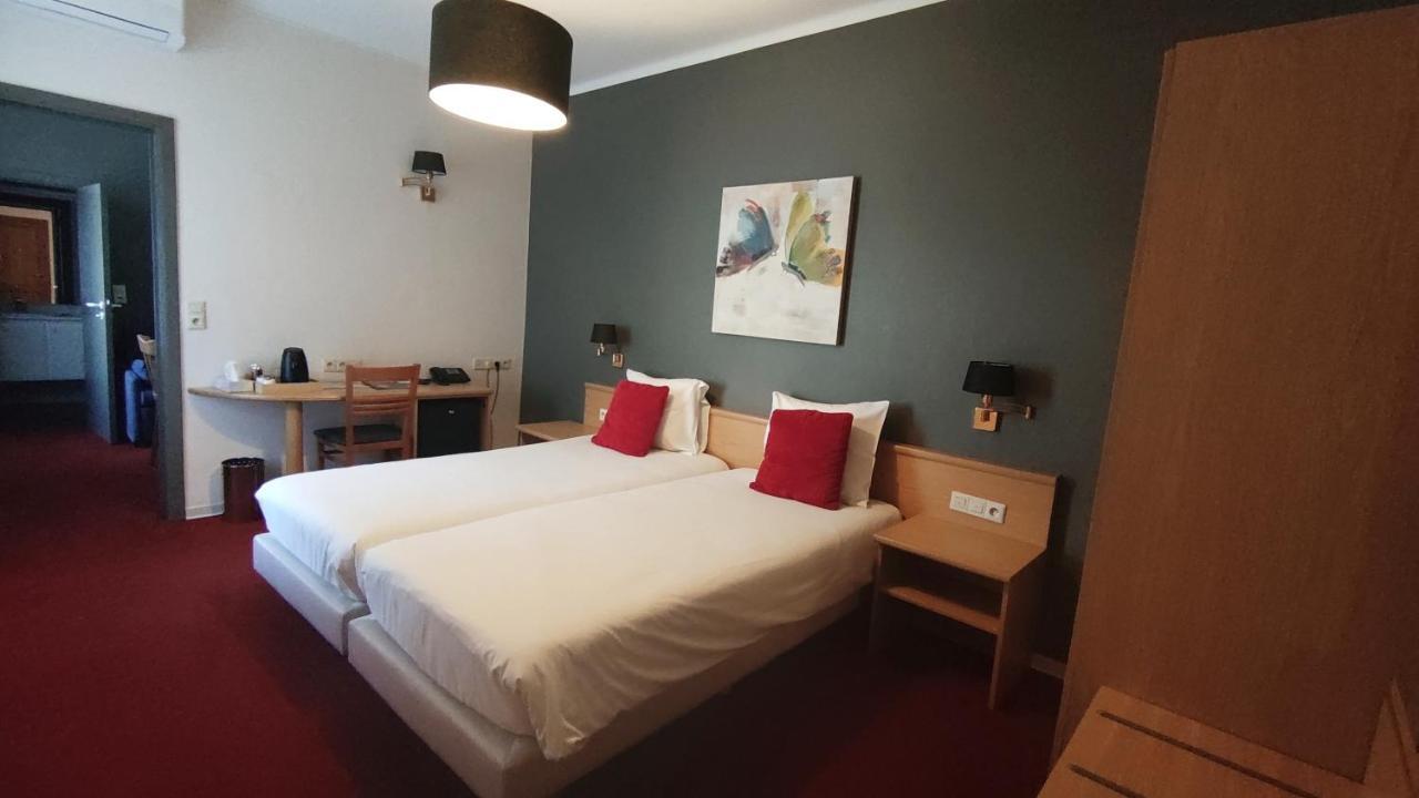 La Chrysalide Hotel Etalle Eksteriør billede
